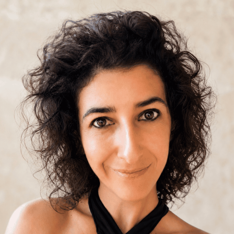 Xenia Vergés, profesora de yoga y movimiento consciente
